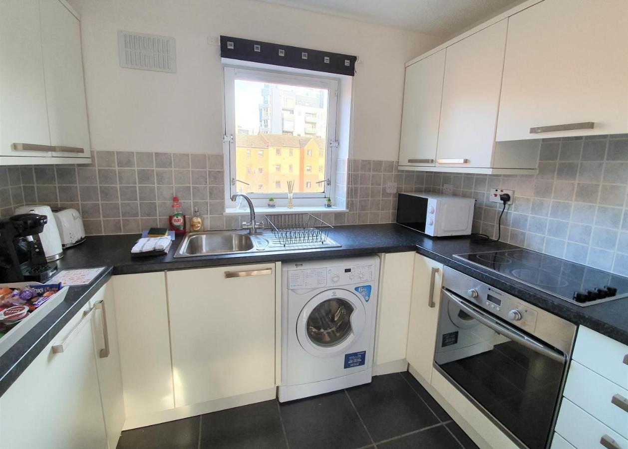Modern One Bedroom Apt - City Centre & Freeparking Glasgow Exterior foto